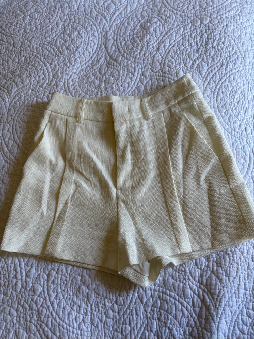 Classic High-Waist Cream Women's Shorts
